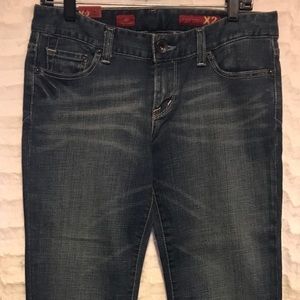 Express 6R Stella X2 low rise boot cut jeans